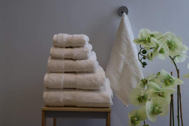NOVA - Towel Premium Coll. Plain (100 * 150)